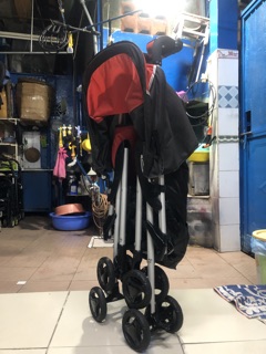 Xe đẩy 1 chiều Combi Carpatto