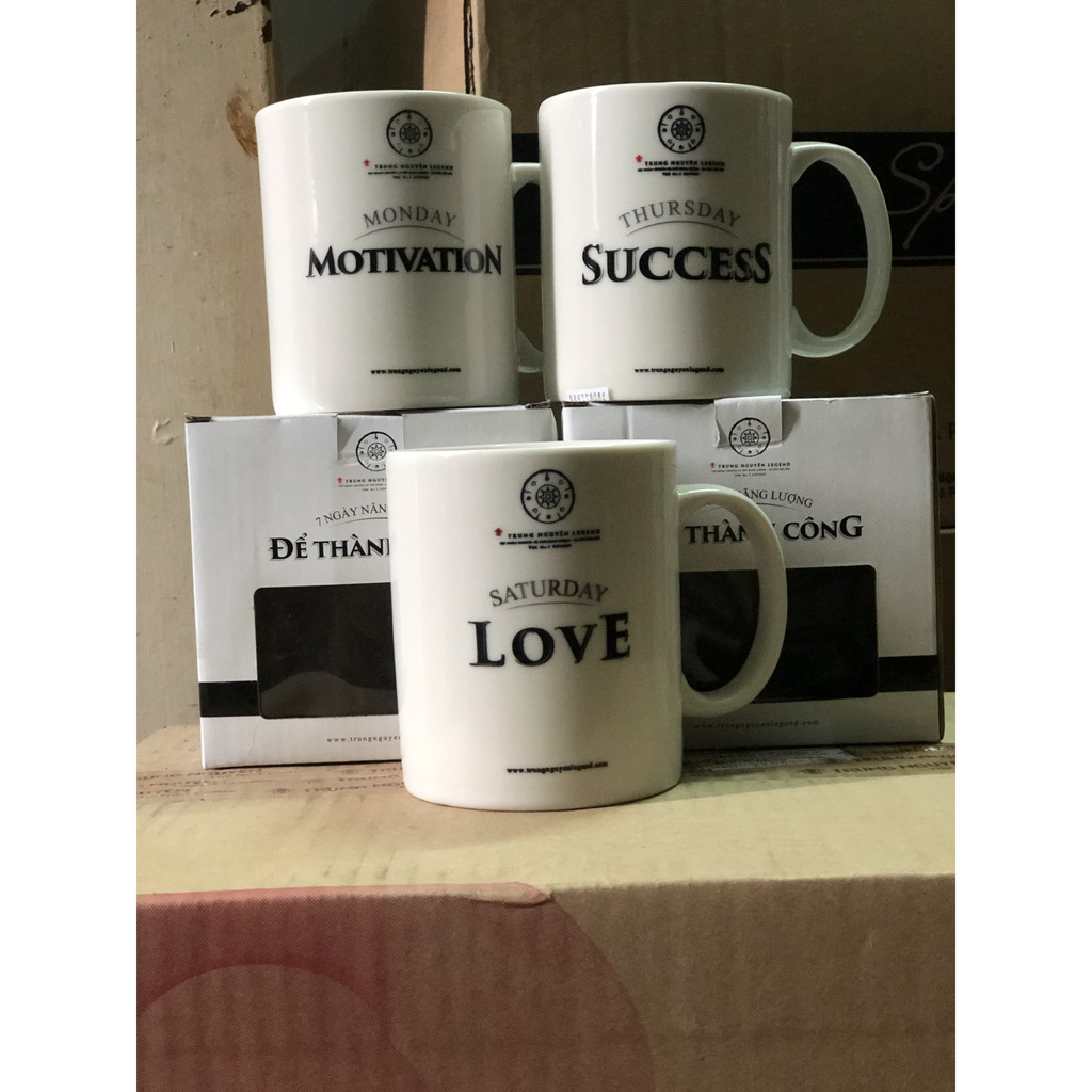 COMBO 24 hộp - Cà phê Trung Nguyên G7 hòa tan đen không đường - tặng 1 ly sứ Trung Nguyên