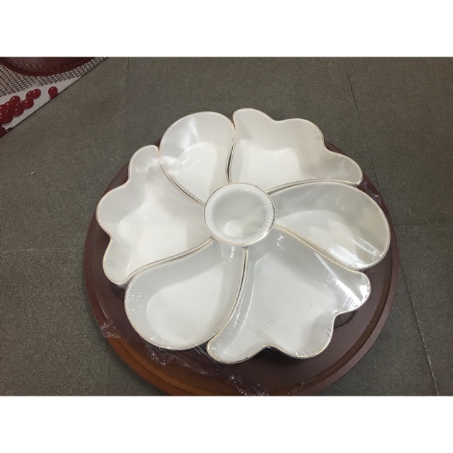 Khay mứt kẹo sứ trắng 6 ngăn
