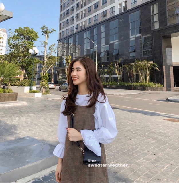 Áo thô tay bồng buộc nơ lưng