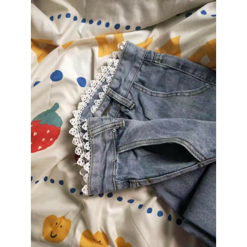 Quần jean viền ren(có sẵn) | BigBuy360 - bigbuy360.vn