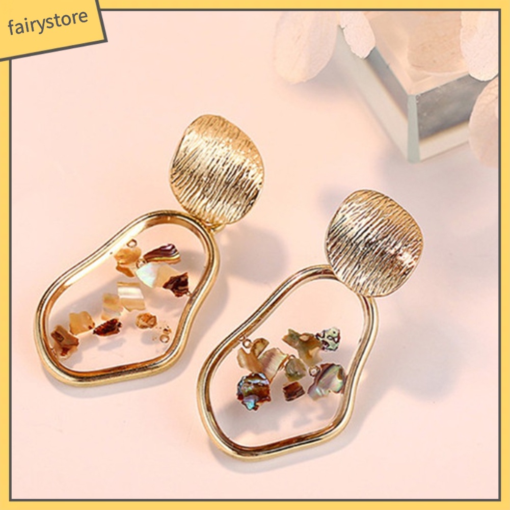 Bông tai kiểu hình học thiết kế độc đáo ấn tượng dành cho nữ