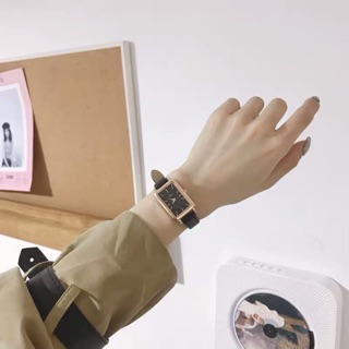 Đồng hồ đeo tay thời trang mặt vuông No brand chống nước