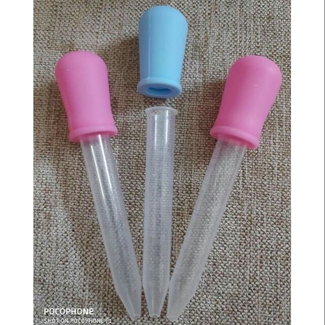 Ống bón sữa