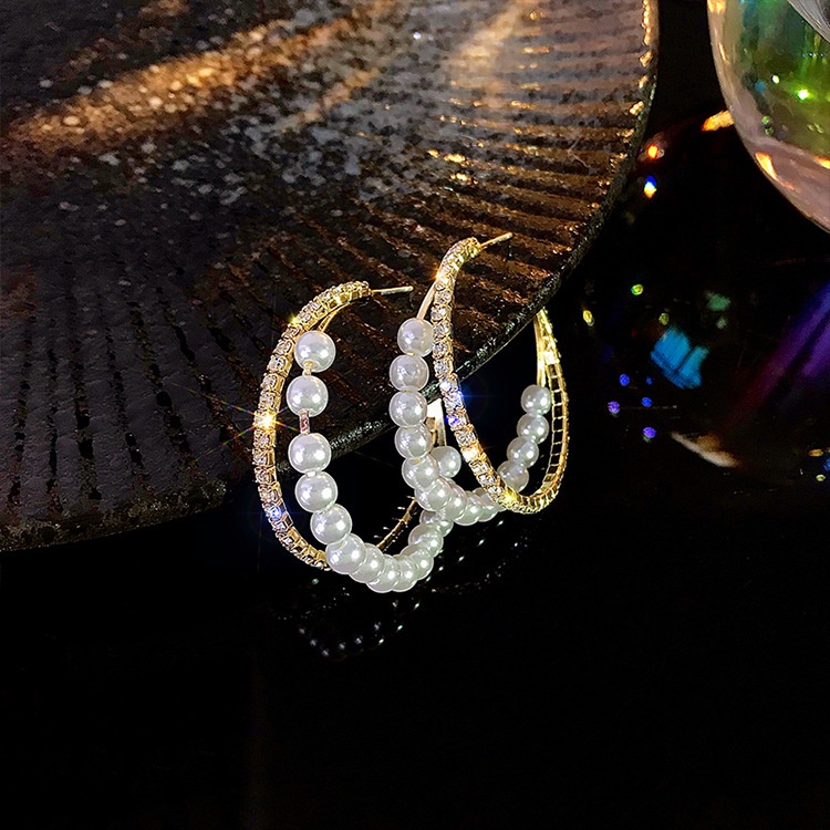 Bông Tai Mạ Bạc 925 Hình Chữ C Đính Ngọc Trai Lấp Lánh Phong Cách Hàn Quốc