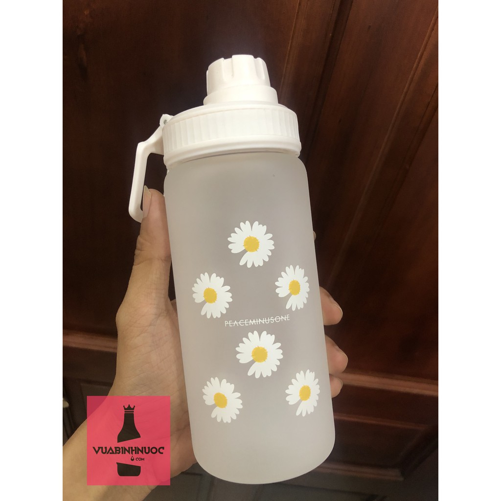 Chai bình thủy tinh Hoa Cúc 500ml + ống hút chuyên dụng