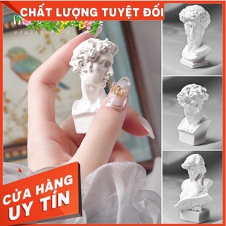 Tượng thạch cao chụp mẫu ảnh,tượng cầm tay chụp mẫu nail đẹp