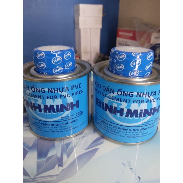 Keo dán ống nhựa PVC dạng hũ 200g, 500gcó sẵn chổi quét keo