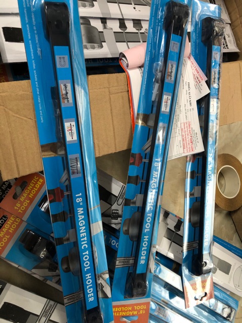 [Xả Kho] Nam châm treo dao, làm giá treo các vật dụng kim loại kìm kéo dao tô vit...