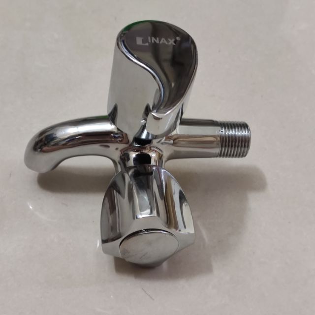 Củ sen tắm lạnh INAX cao cấp
