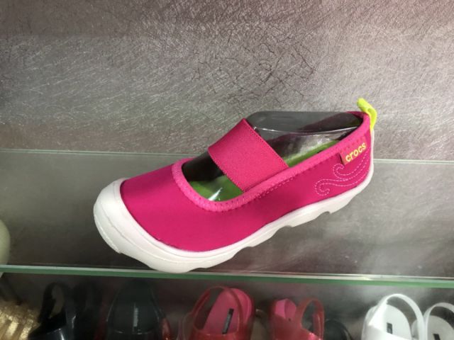 Giày skimmer trẻ em