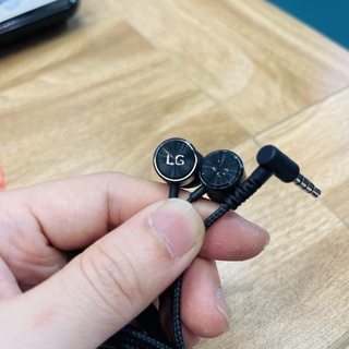 Tai nghe lg v30/v40/v50/v60 tặng kèm 4 núm tai nghe thay thế - bảo hành 12 tháng