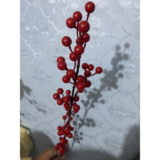 Cành đào đông đỏ ( cherry )