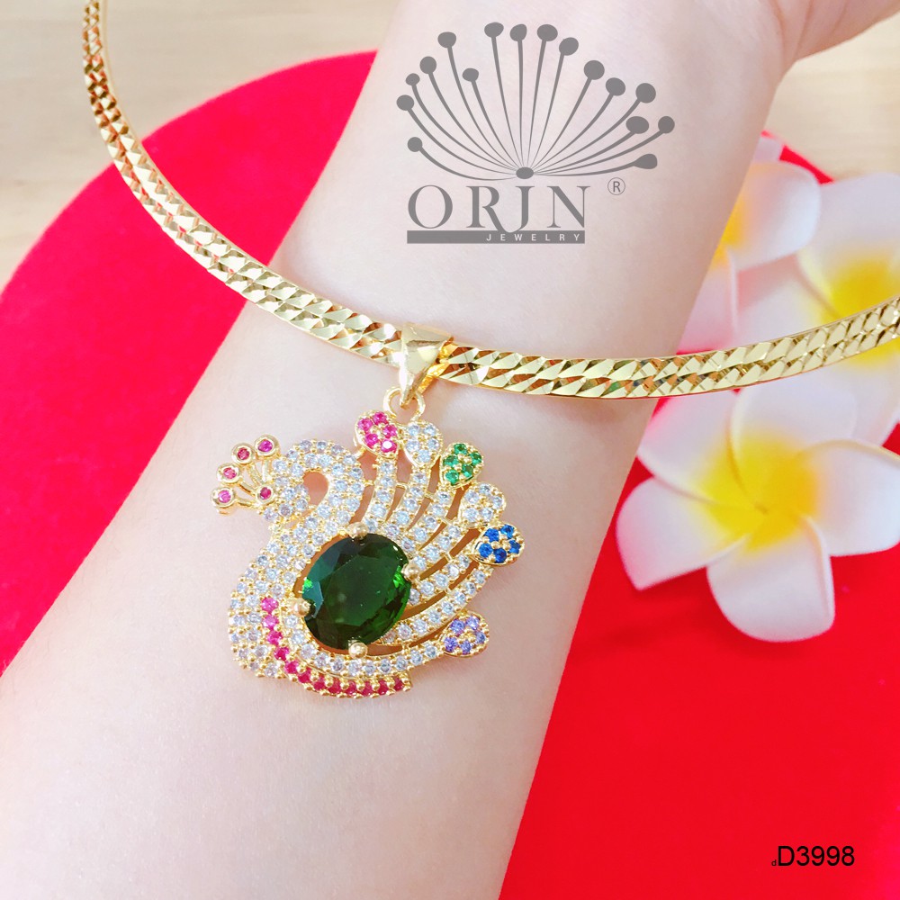 Kiềng cổ dạng dẹp mặt công đá xanh lục đuôi nhiều màu cao cấp Orin D3998