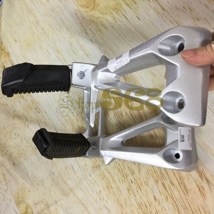 Gác chân sau cho xe Wave S110