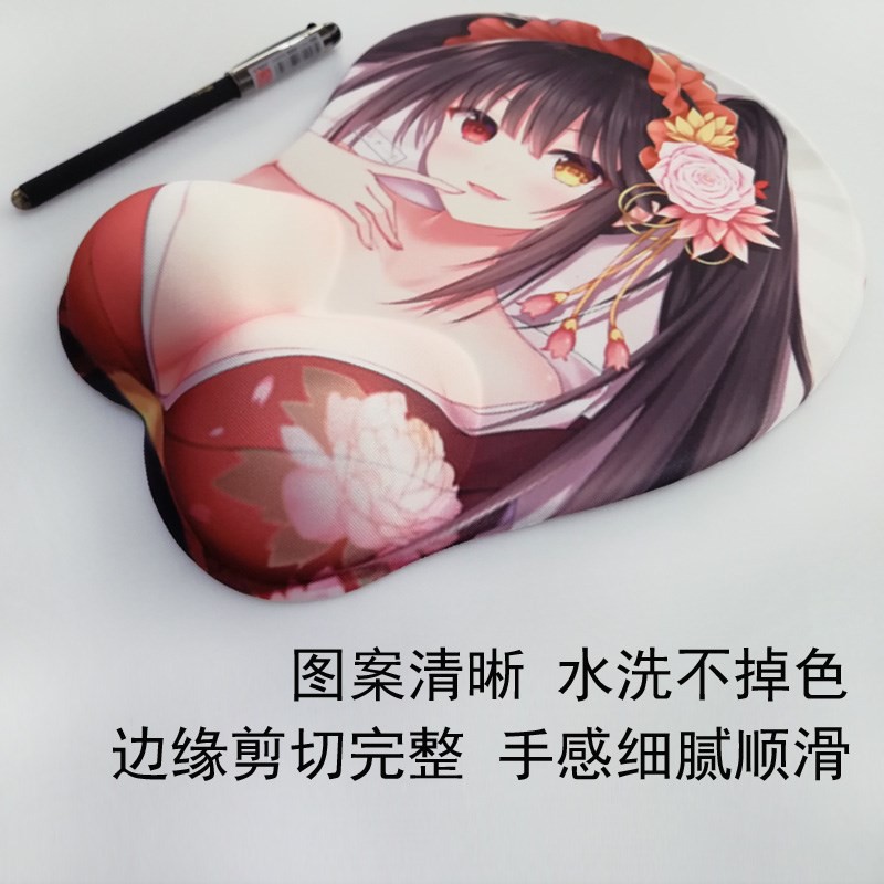 ★★★ Miếng Lót Chuột Silicone Hình Anime Có Đệm Cổ Tay