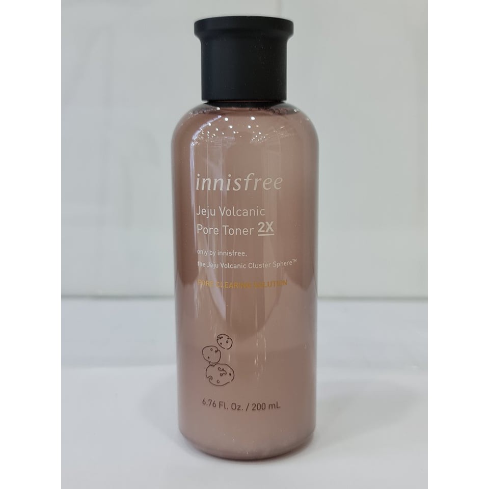 Nước Hoa Hồng Hỗ Trợ Giảm Mụn Đầu Đen Tro Núi Lửa Innisfree Jeju Volcanic Pore Toner 2X 200ml Hàn Quốc