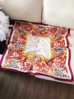 Khăn lụa đẹp size 70x70.