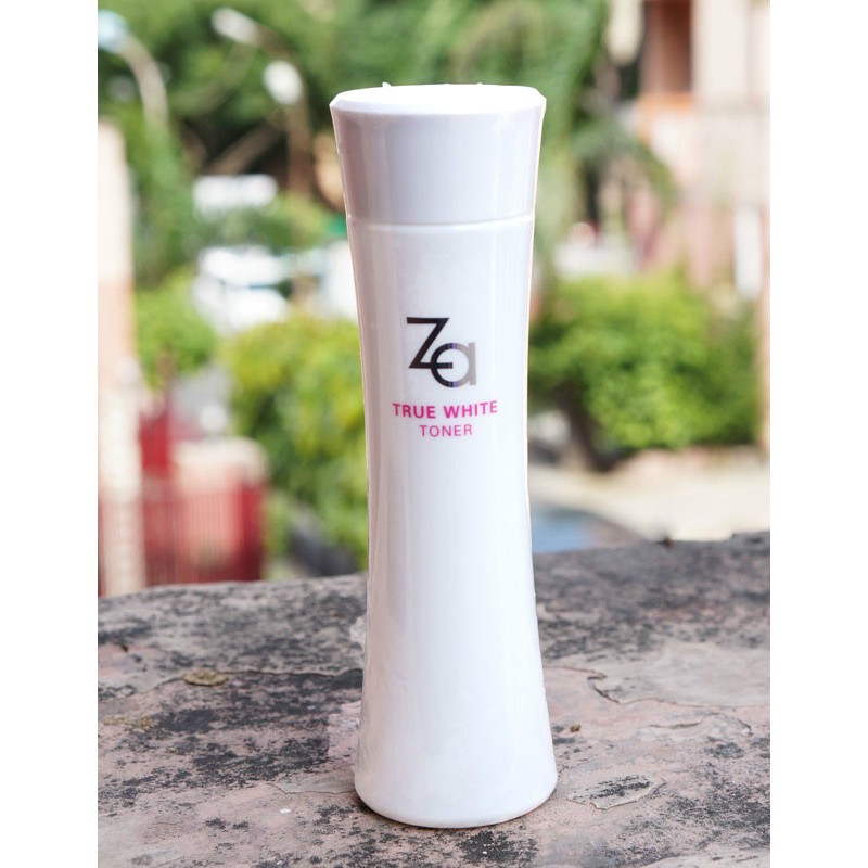 Nước hoa hồng Za True White Toner