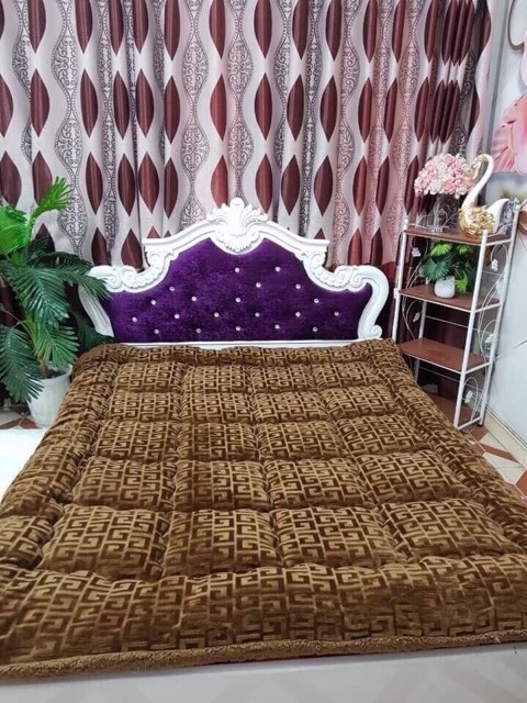 Chăn chữ vạn đại tràn kt:2mx2m2