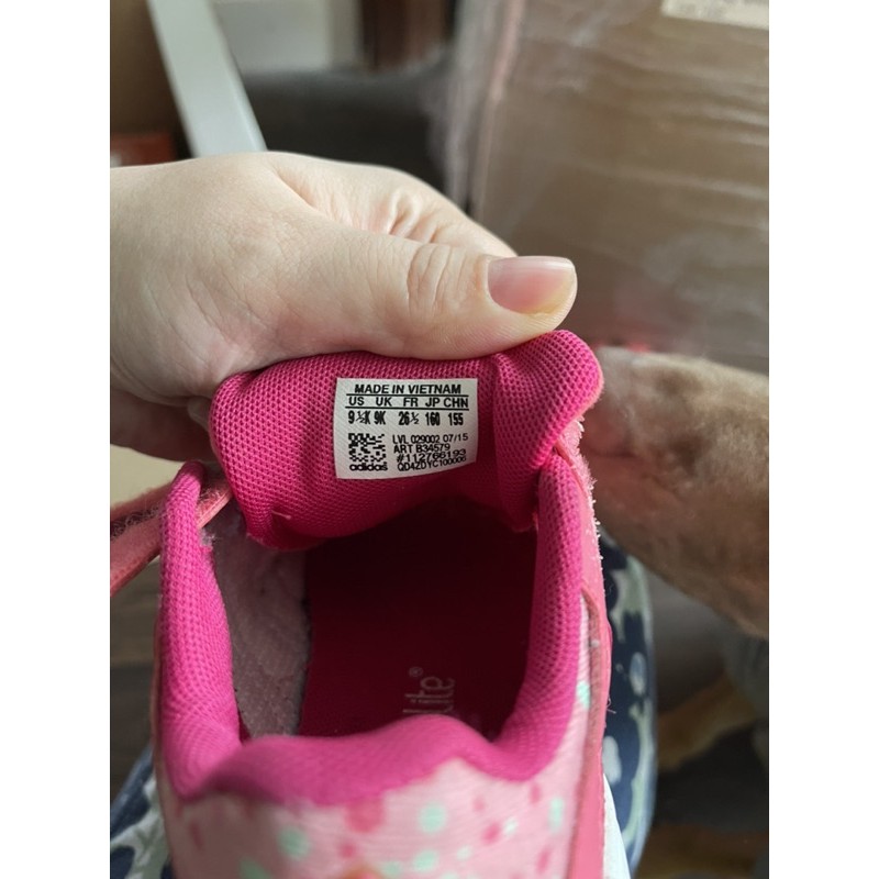 Giày thể thao adidas bé gái