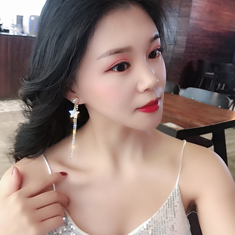 Bông Tai Dài Hình Ngôi Sao Và Mặt Trăng Thời Trang