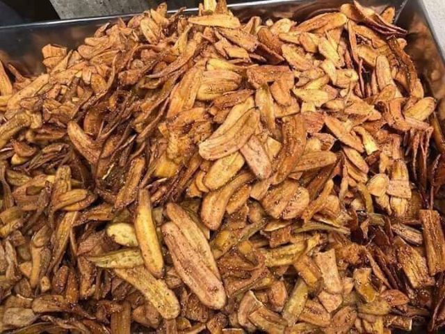 [Mã 267FMCGSALE giảm 8% đơn 500K] 35k 500Gr Chuối sấy mè đường giòn Gia Lai | BigBuy360 - bigbuy360.vn