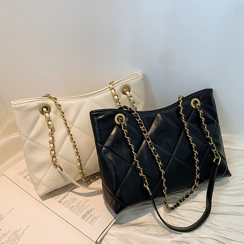 IELGY women's leather rhombus large capacity chain shoulder bag