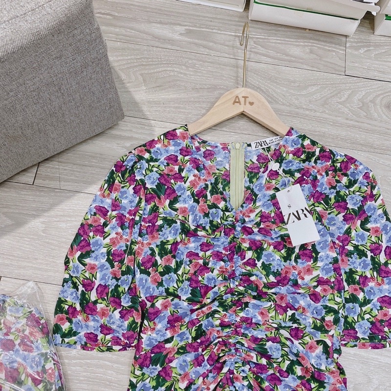 Váy maxi hoa tím đâm tay lửng rút giữa cổ V quyến rũ