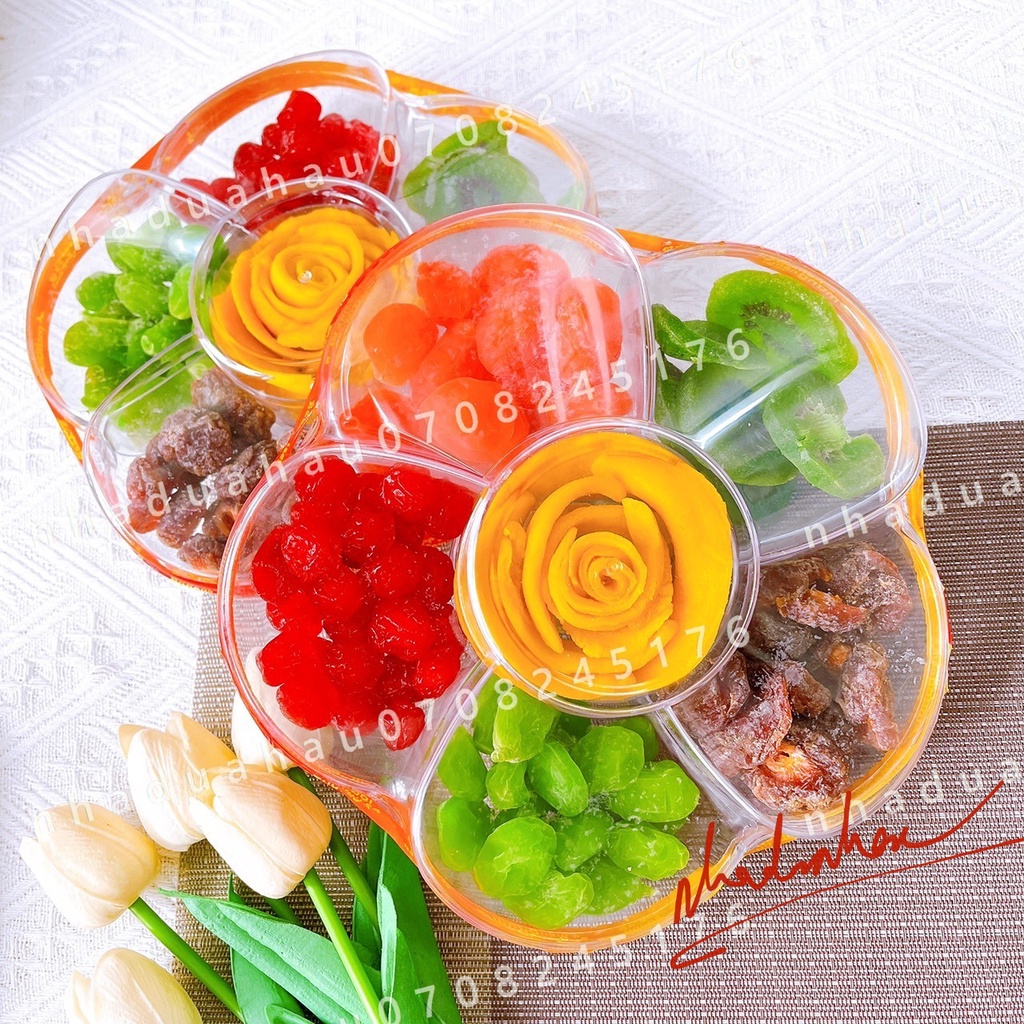 HOT HÀNG TẾT - Một hộp mứt xoài sấy dẻo xếp hoa tròn hàng VN chất lượng cao hộp 500gam