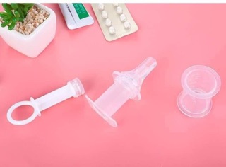 Dụng cụ bơm thuốc silicon cho bé