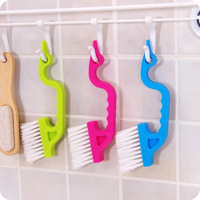 Bàn chải vệ sinh rãnh cửa sổ hình thiên nga tiện dụng