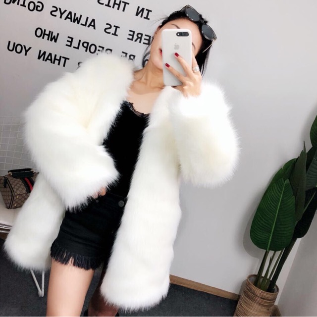 Áo khoác lông dáng dài cực sang chảnh