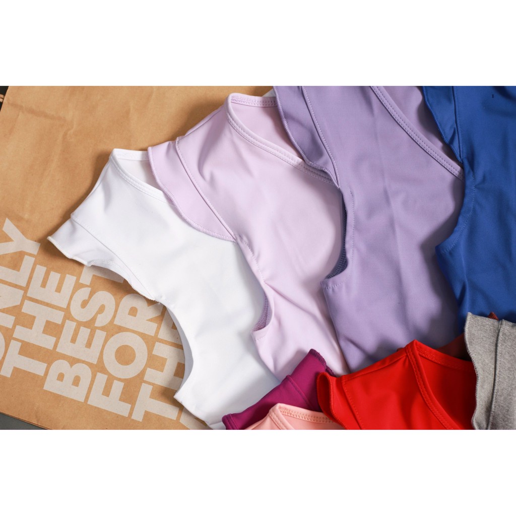 Áo croptop nữ thusports- là loại áo được yêu thích của các bạn gái, với chất liệu thun poly nhập giúp thấm hút mồ hôi