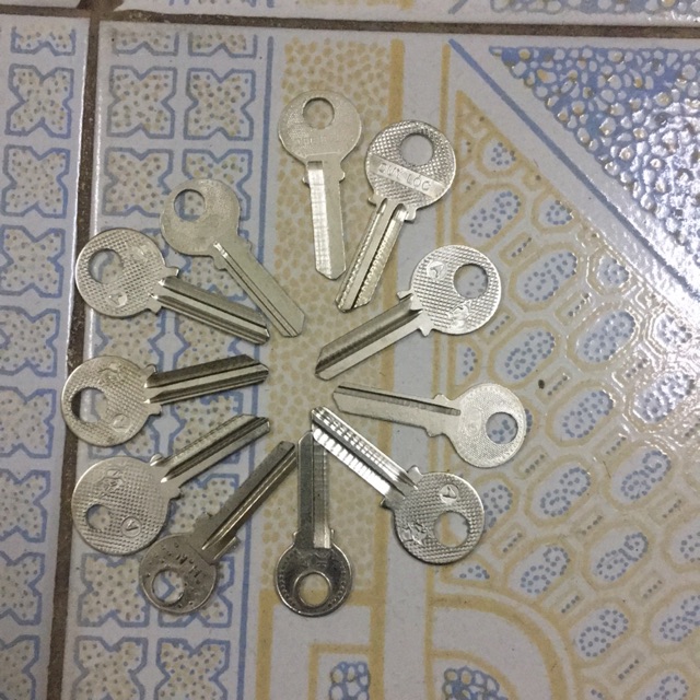 MUA KHOÁ THÊM CHÌA CHỈ 5 k