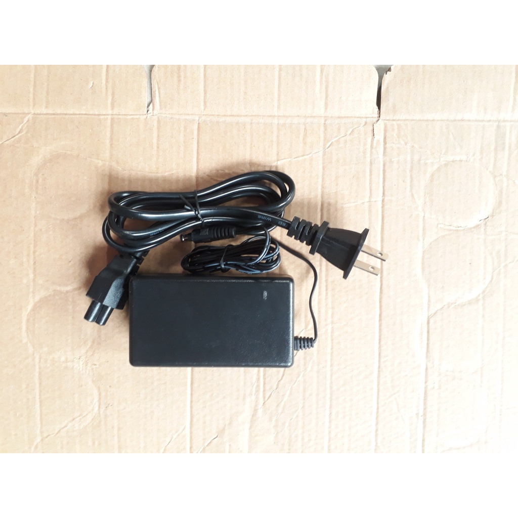 Nguồn Acbel 12V5A 12V 5A có đèn báo