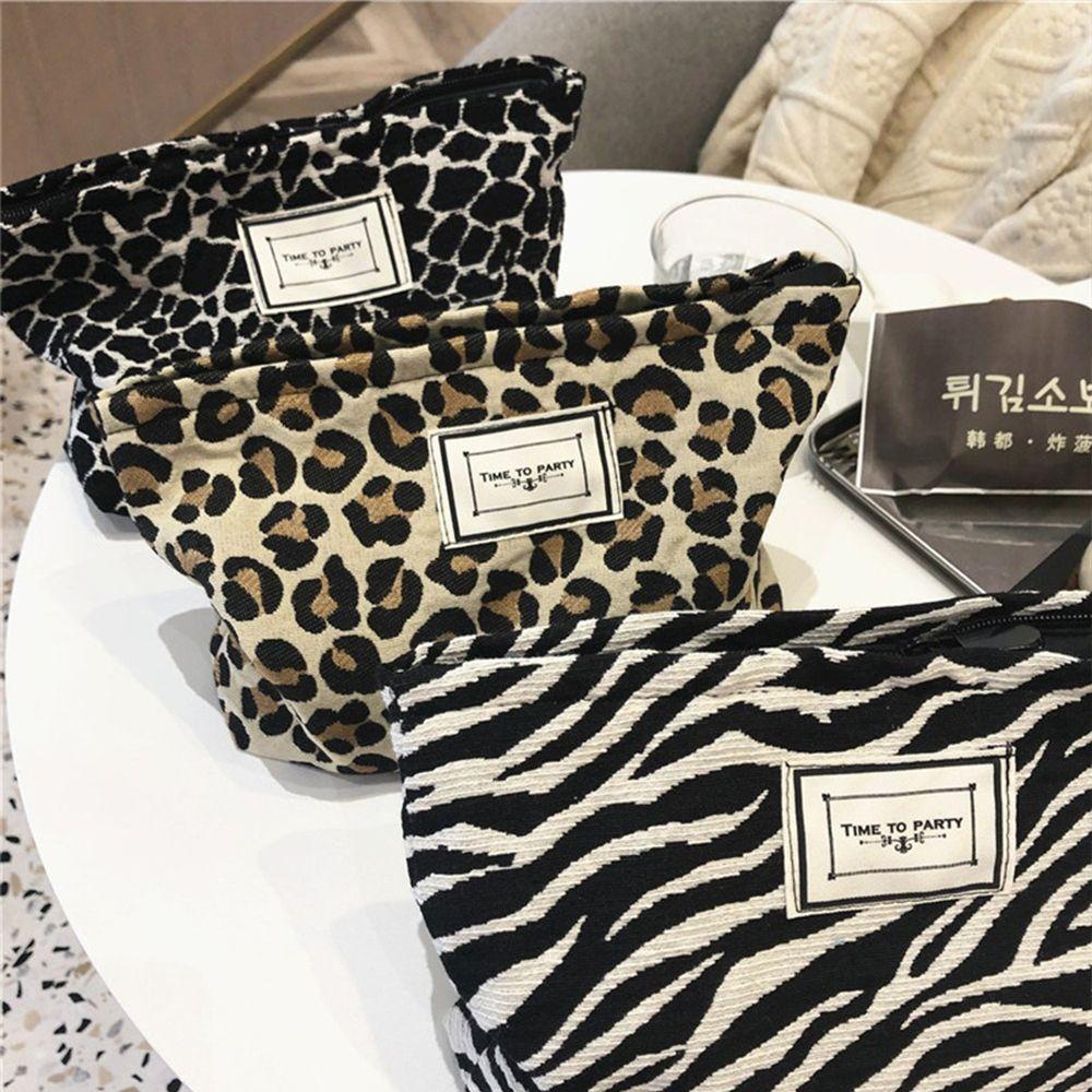 1 Túi Đựng Mỹ Phẩm Họa Tiết Da Báo Cỡ Lớn Tiện Dụng