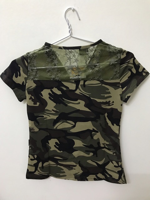 Áo thun nữ dáng lính phối ren