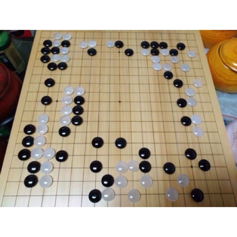 Quân Cờ Mã Não Bán Lẻ Cho Những Ai Thiếu Quân Vỡ Quân