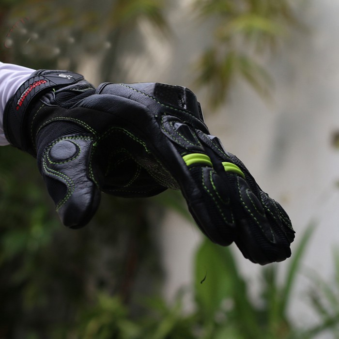 Găng tay gù carbon cao cấp Komine GK 160