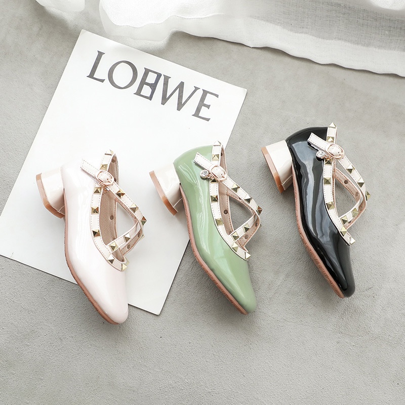 Giày Cao Gót Da Mềm Mũi Vuông Đính Đinh Tán Phong Cách Công Chúa Cho Bé Gái