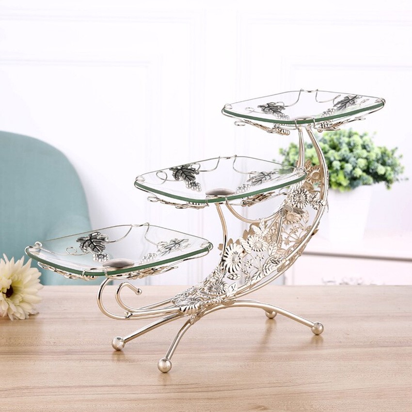 Khay thủy tinh 3 tầng đựng hoa quả, bánh kẹo, các loại hạt khô viền & đế kim loại decor trang trí bàn ăn, tiệc buffet