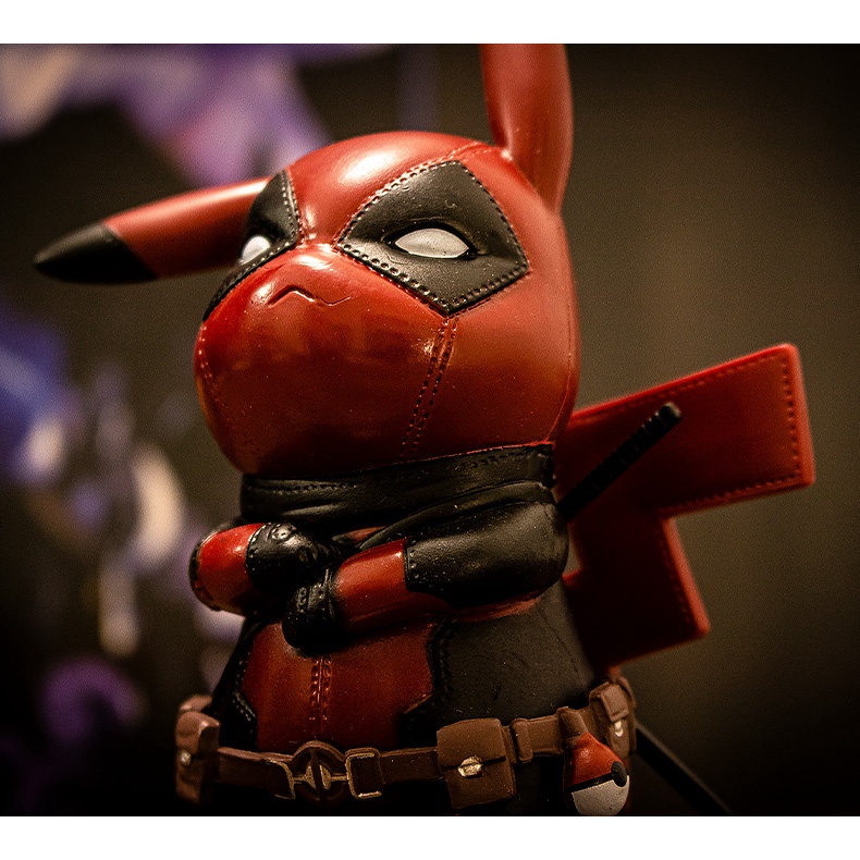 Mô Hình Nhân Vật Deadpool Pikachu Trong Phim Avengers