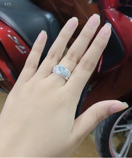 Nhẫn đá cao cấp