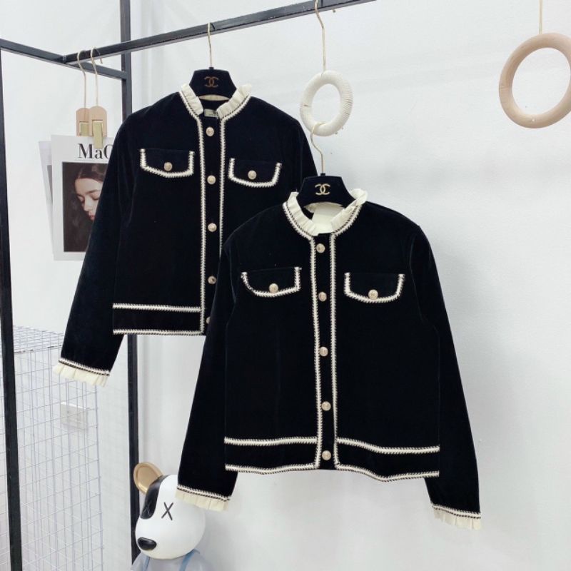 Áo Khoác Nhung Ms.0679 Áo Dáng Suông Phối Túi Đính Cúc Đồng, Cổ Bèo Nhẹ Nhàng, Chất Nhung Cứng Sịn