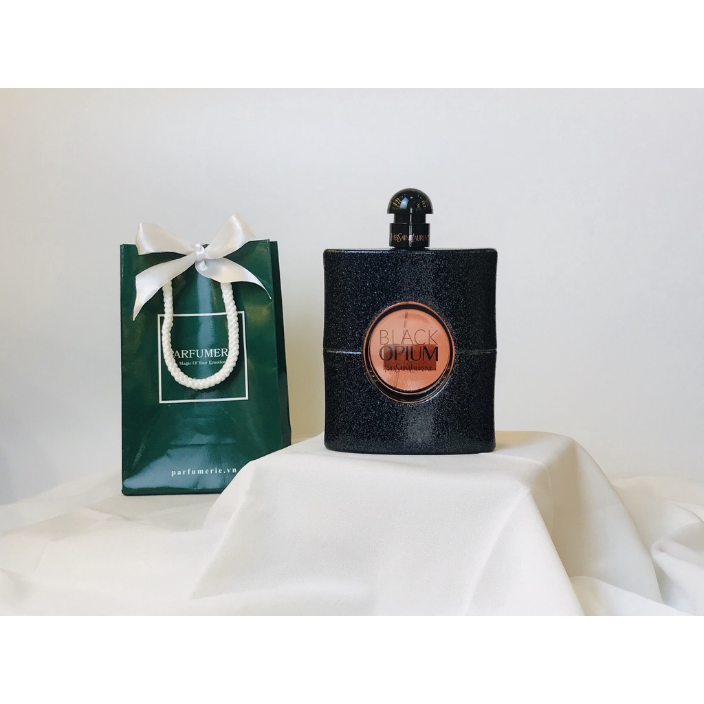 Nước hoa nữ Black Opium hương thơm ngọt ngào, bí ẩn đầy quyến rũ