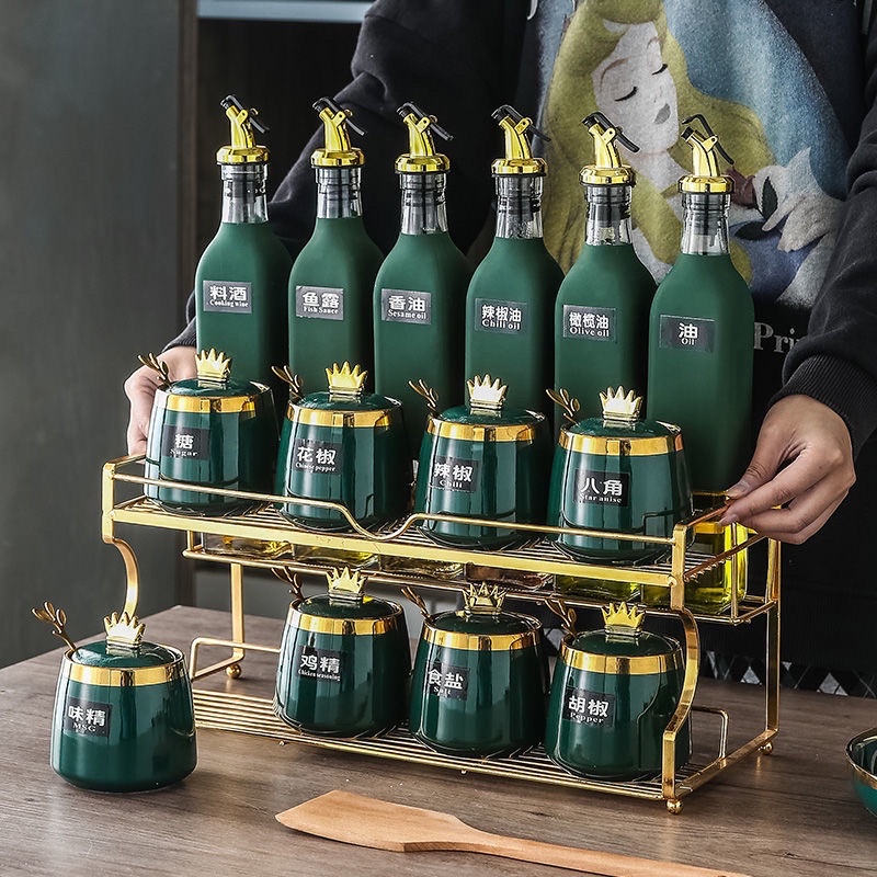 Bộ gia vị sứ xanh viền vàng 11 | 15 chi tiết nắp hình vương miệng hoàng gia