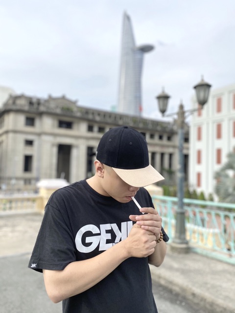 Nón kết Basic đen kem
