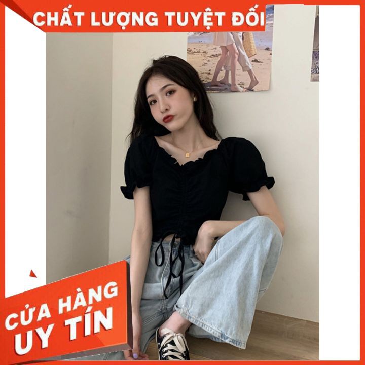 Áo croptop kiểu thích hợp cho các nàng ngày hè 2021 với áo tay phồng dây rút