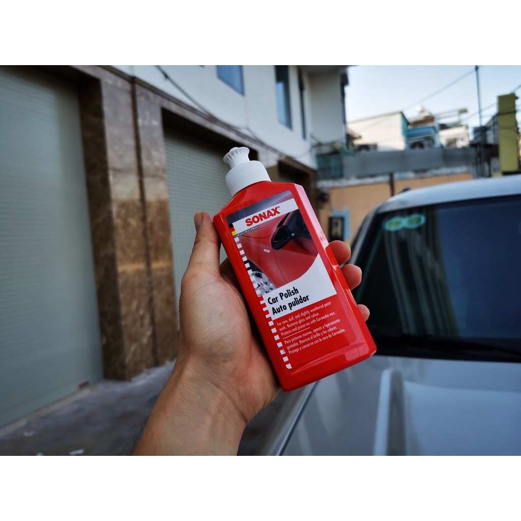 Kem Đánh Bóng Xe Cho Sơn Màu Và Kim Loại Sonax 300100 Car Polish 250ml Tặng Khăn và Mút